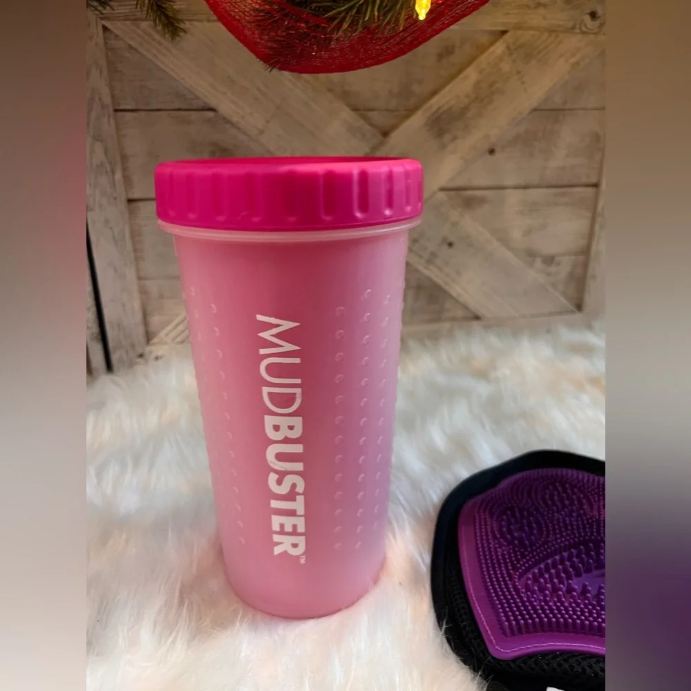 MUDBUSTER DOG PAW CLEANER & GROOMING MIT